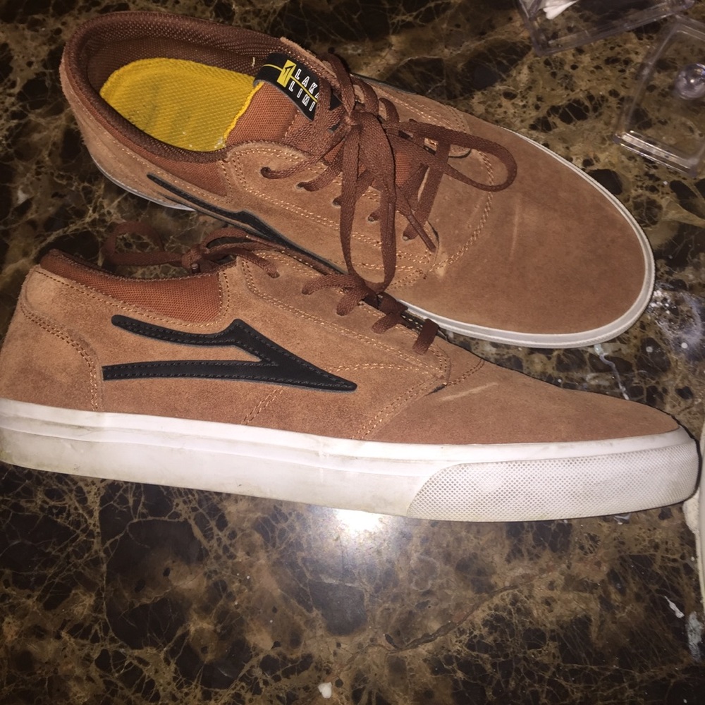 Lakai skate shoes